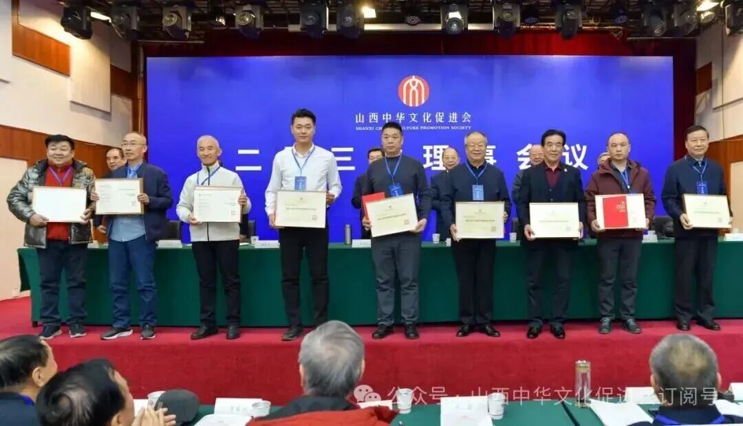 3f4b5727a8a09cd3f07ce8804781e97e.jpg 3f4b5727a8a09cd3f07ce8804781e97e.jpg